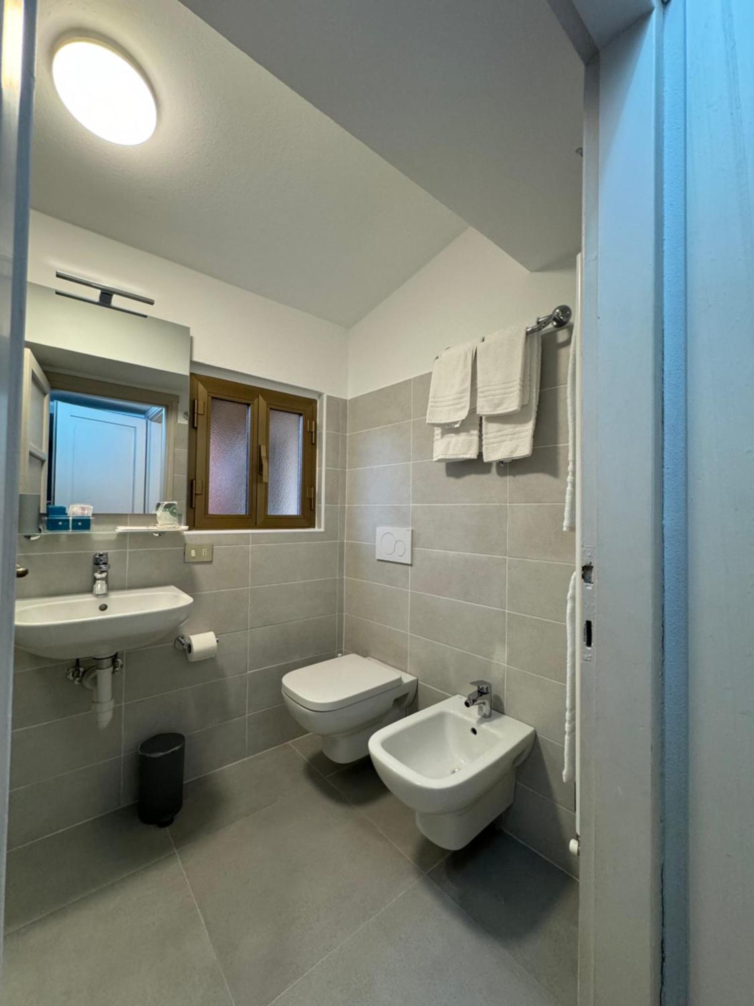 B&B Michelina Castiglione dʼIntelvi Dış mekan fotoğraf