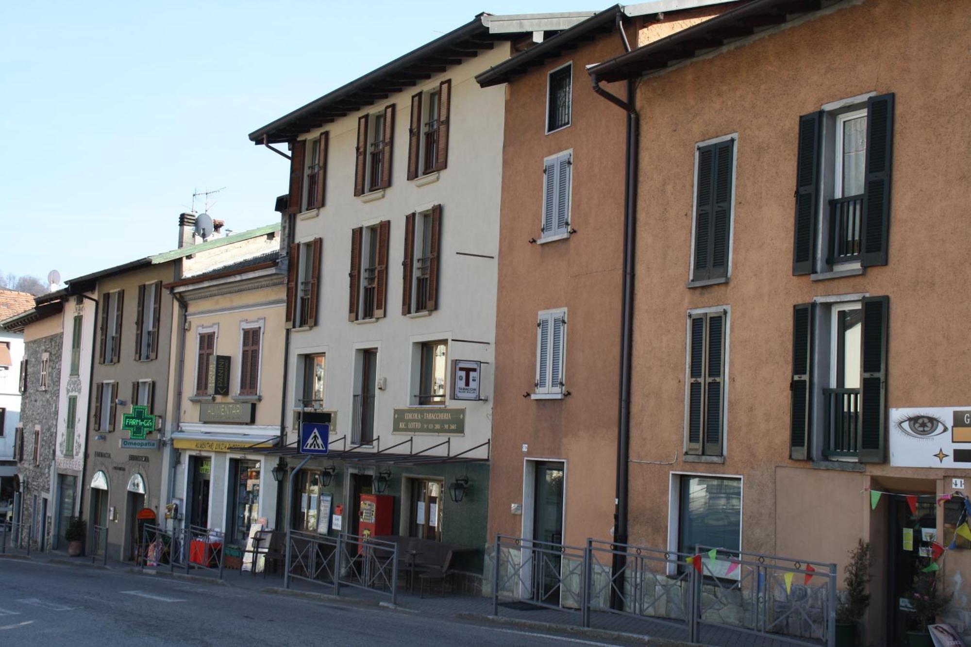 B&B Michelina Castiglione dʼIntelvi Dış mekan fotoğraf